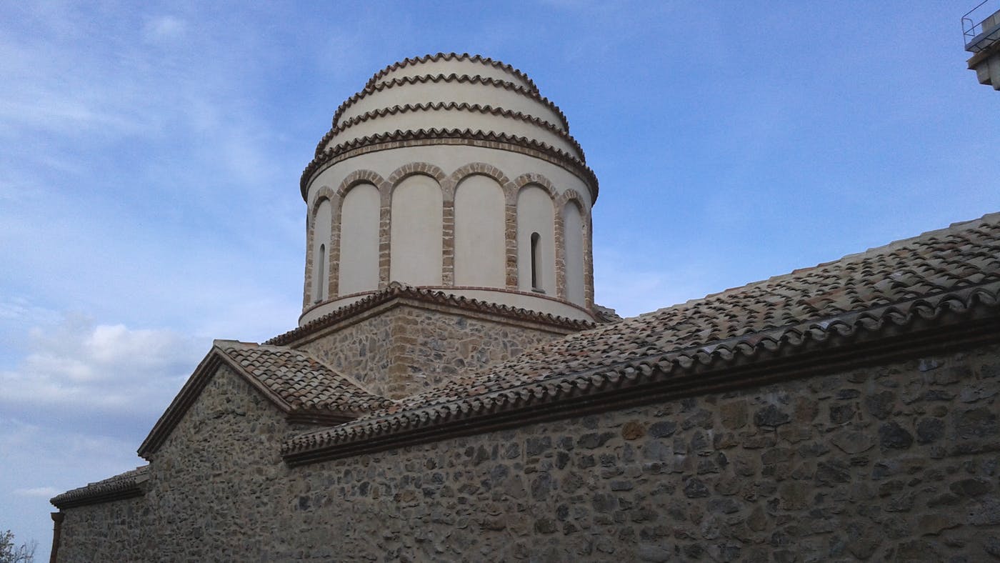 Sui sentieri dei Monaci Basiliani-Antica Abbazia Basiliana di San Chirico Raparo in Localita Sant’Angelo